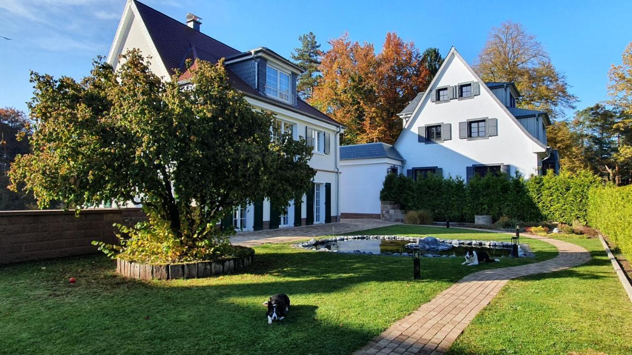 Gut Lindenfels Hotel Blieskastel Exterior photo